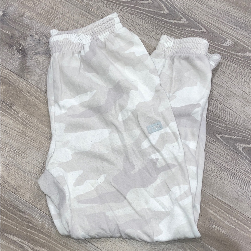 PINK Victoria's Secret Camo Joggers in Gray and White
